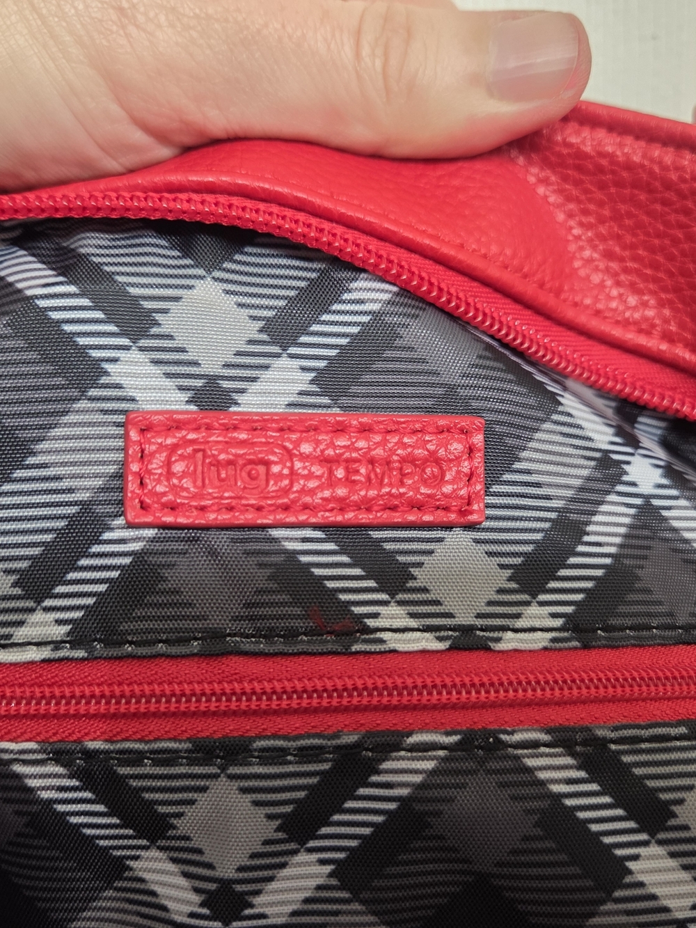 Lug Tempo Classic VL Quilted Carryall Tote Poppy Red - Picture 7 of 9
